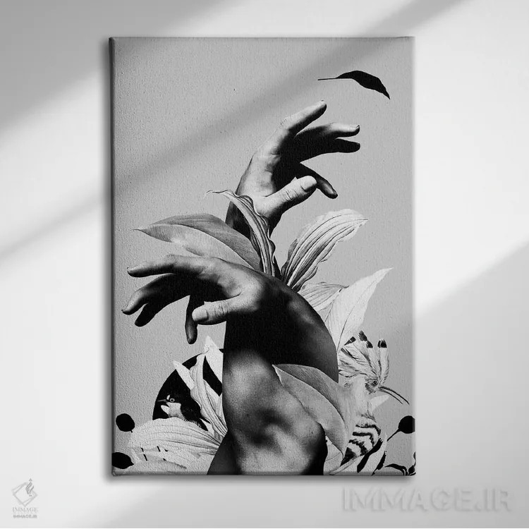 تابلو دکوراتیو دست با گل اثر دانیلو د آلکساندریا - نمای روبهرو روی دیوار