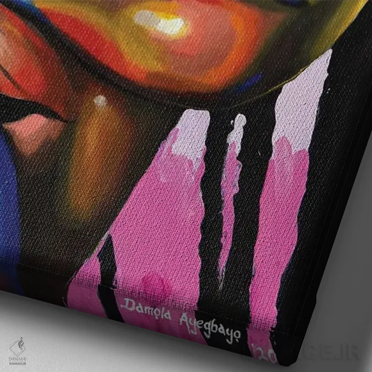 تابلو دکوراتیو آشفته اثر دامولا آیگبایو - نمای نزدیک بافت بوم