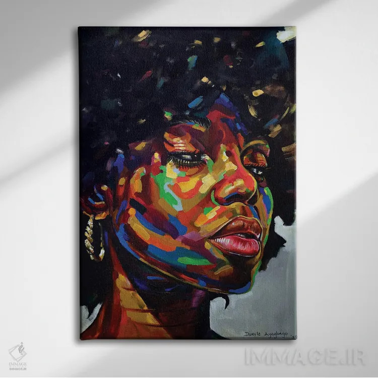 تابلو دکوراتیو آزاد اما گرسنه III اثر دامولا آیگبایو - نمای روبهرو روی دیوار