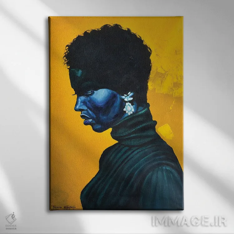 تابلو دکوراتیو مهار شده اثر دامولا آیگبایو - نمای روبهرو روی دیوار