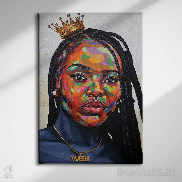 تابلو دکوراتیو شاهزادگی زنانه اثر دامولا آیگبایو - نمای روبهرو روی دیوار