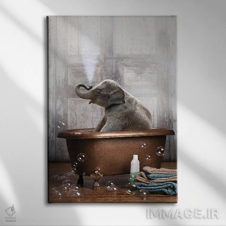 تابلو دکوراتیو فیل در وان حمام اثر دومونیک براون - نمای روبهرو روی دیوار