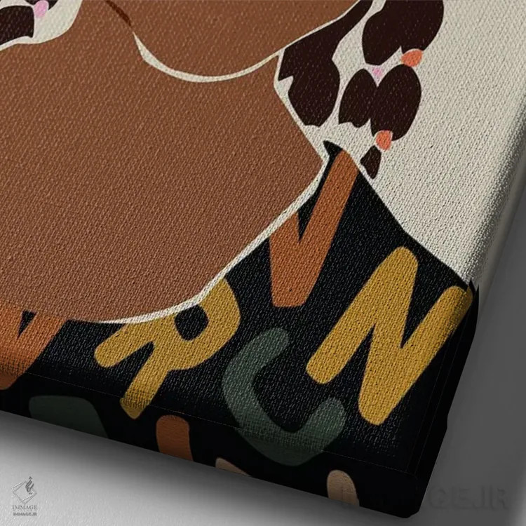 تابلو مینیمال جادوی دختر سیاه پوست اثر دومونیک براون - نمای نزدیک بافت بوم