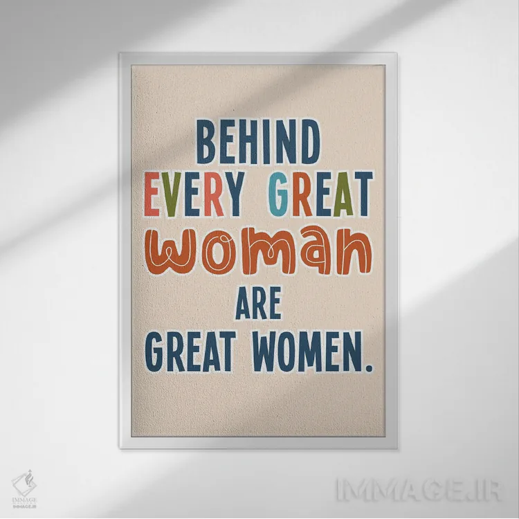 تابلو دکوراتیو زن بزرگ اثر دلورس ناسکرنت - نمای قابدار سفید