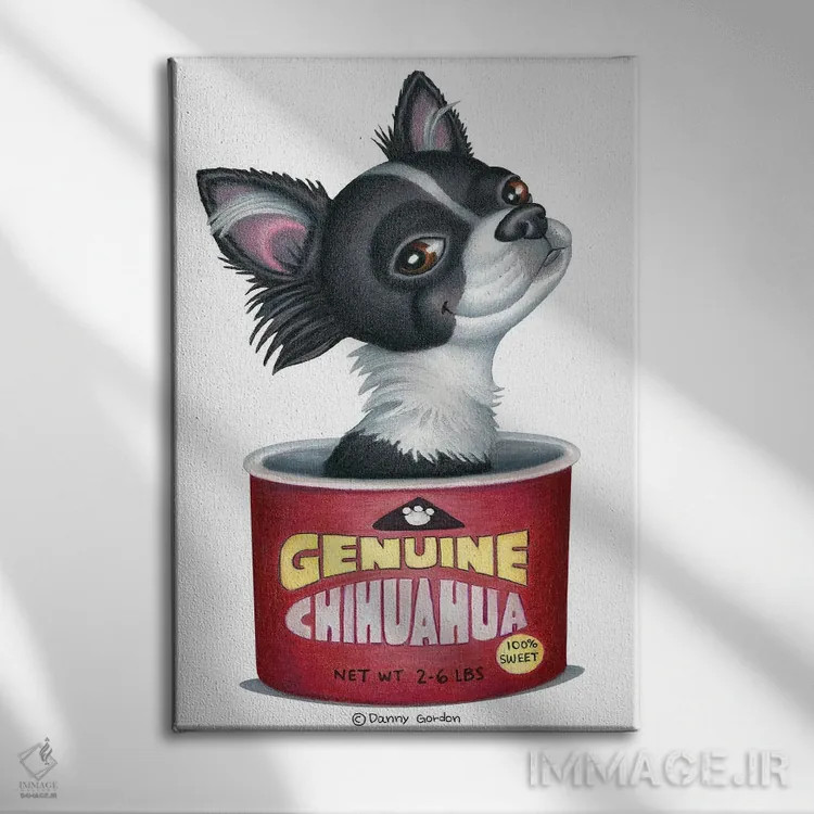 تابلو دکوراتیو چیهواوا در قوطی قرمز اثر دنی گوردون - نمای روبهرو روی دیوار