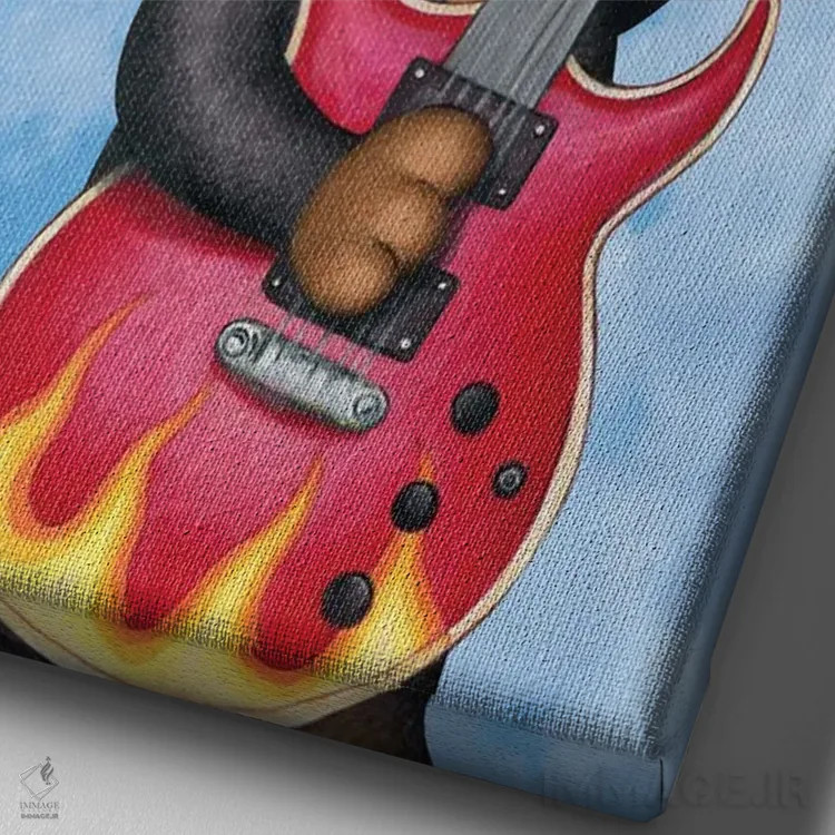 تابلو دکوراتیو داشهوند مشکی نوازنده گیتار با پس زمینه آسمان اثر دنی گوردون - نمای نزدیک بافت بوم