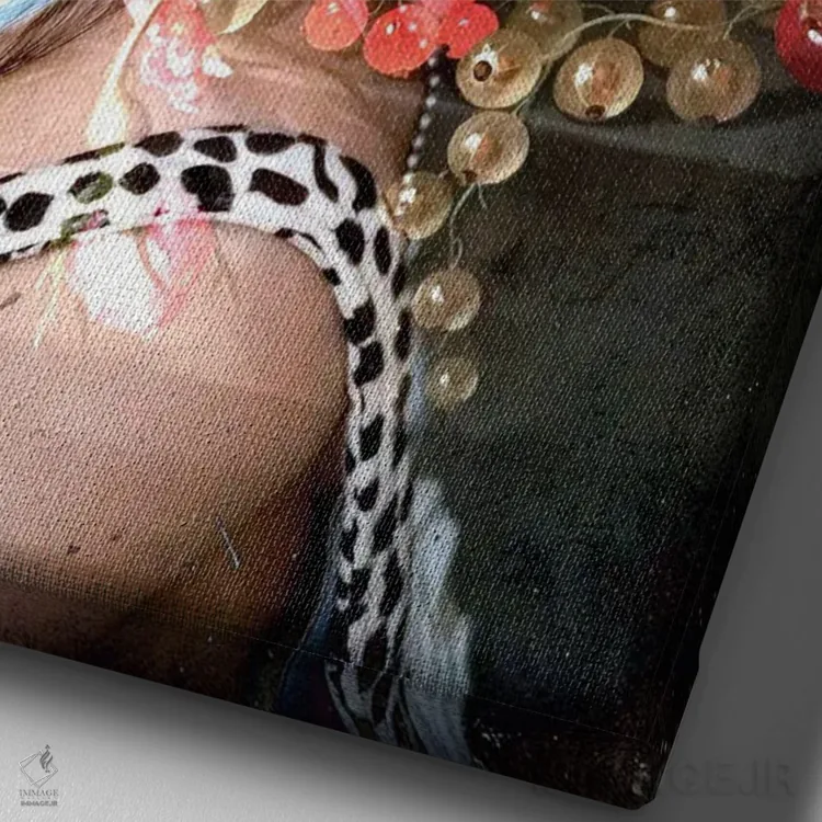 تابلو دکوراتیو بانویی در گلخانه اثر دومینیک بادوئل - نمای نزدیک بافت بوم