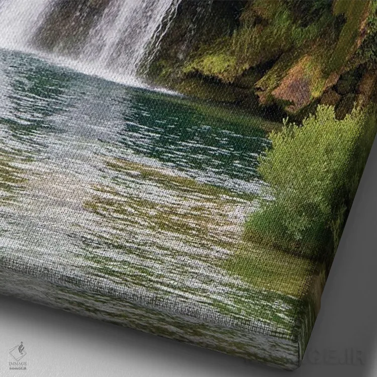 تابلو دکوراتیو کرواسی. منطقه شنای اسکراباورسکی بوک در پارک ملی کرکا اثر تریش دروی - نمای نزدیک بافت بوم