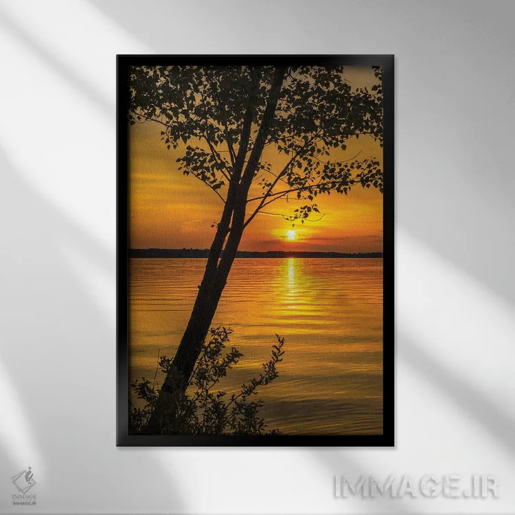 تابلو دکوراتیو غروب خلیج تراورس اثر دن اسپرول - نمای قابدار مشکی