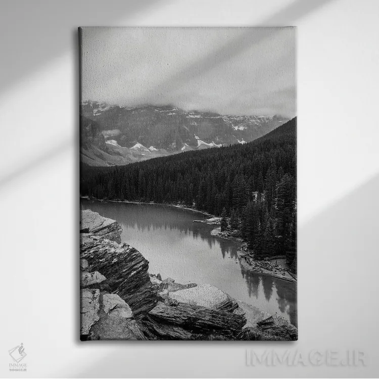 تابلو دکوراتیو دریاچه لوییس اثر دن اسپرول - نمای روبهرو روی دیوار