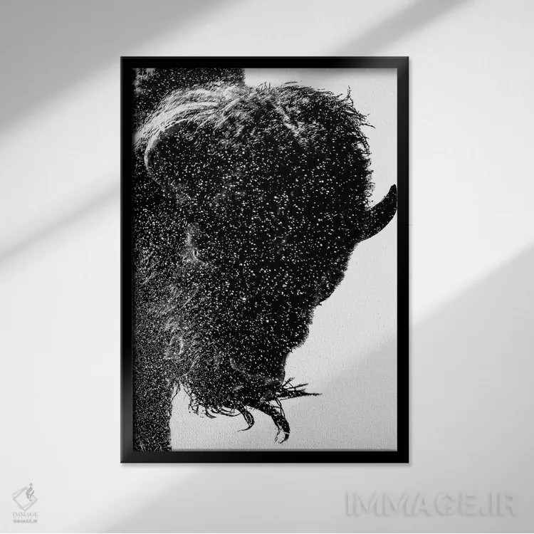 تابلو دکوراتیو بیزون در حال پاشیدن آب اثر دن اسپرول - نمای قابدار مشکی