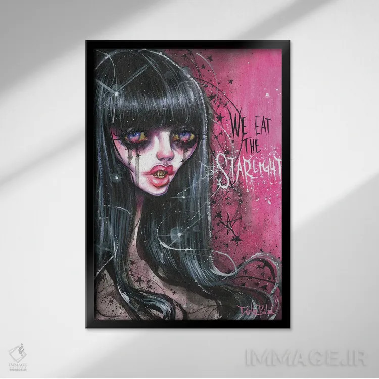 تابلو دکوراتیو ویکا استارلایت ومپایر اثر داستین بیلرد - نمای قابدار مشکی