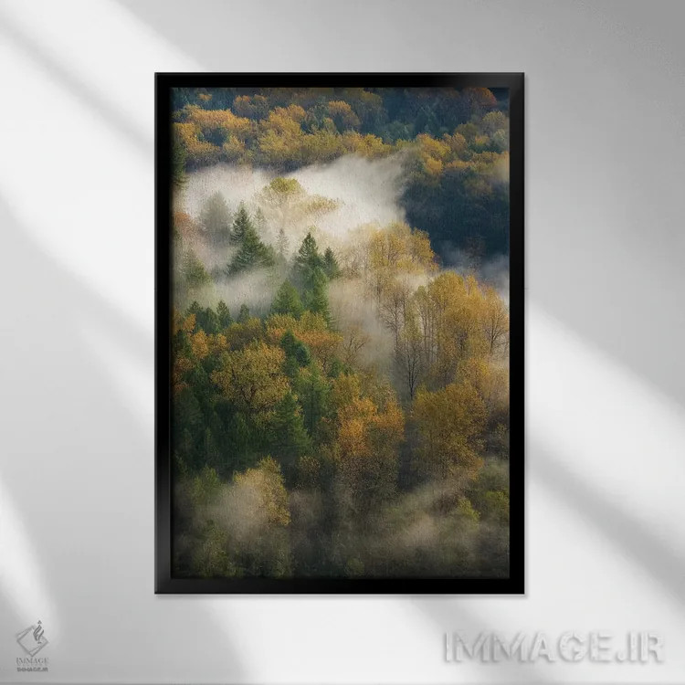 تابلو دکوراتیو درخشش آبشارها اثر داتلیش - نمای قابدار مشکی