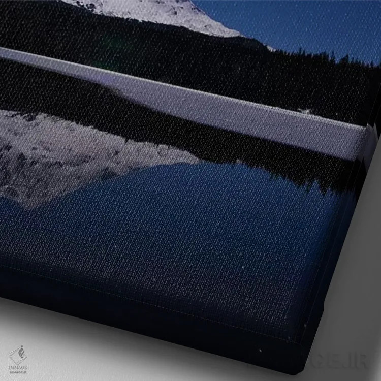 تابلو دکوراتیو ستاره ماه اثر داتلیش - نمای نزدیک بافت بوم