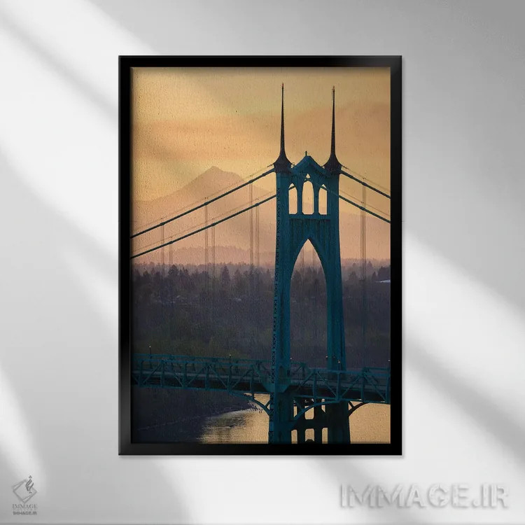 تابلو دکوراتیو نماد در طلا اثر داتلیش - نمای قابدار مشکی