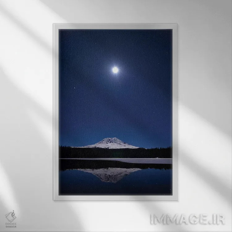 تابلو دکوراتیو ستاره ماه اثر داتلیش - نمای قابدار سفید