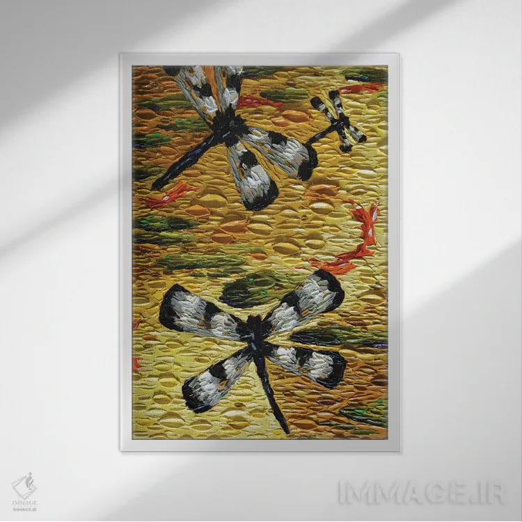 تابلو دکوراتیو سنجاقک های حوض طلایی اثر دنا تولفسون - نمای قابدار سفید