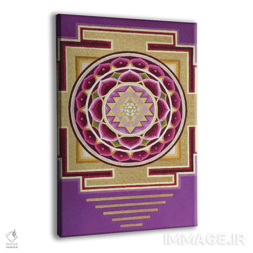 تابلو دکوراتیو شری یانترا لوتوس طلایی اثر دیانا تیتووا - نمای پرسپکتیو محصول