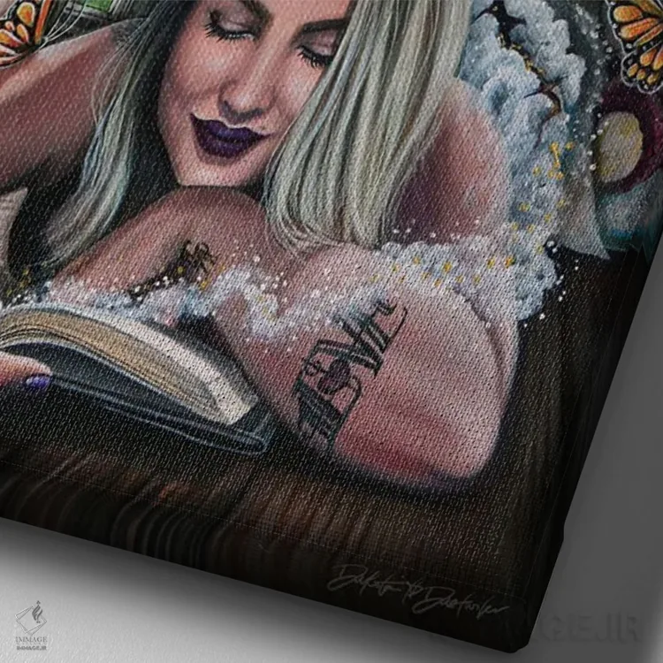 تابلو دکوراتیو پرتره از خود اثر دکوتا دیت ویلر - نمای نزدیک بافت بوم