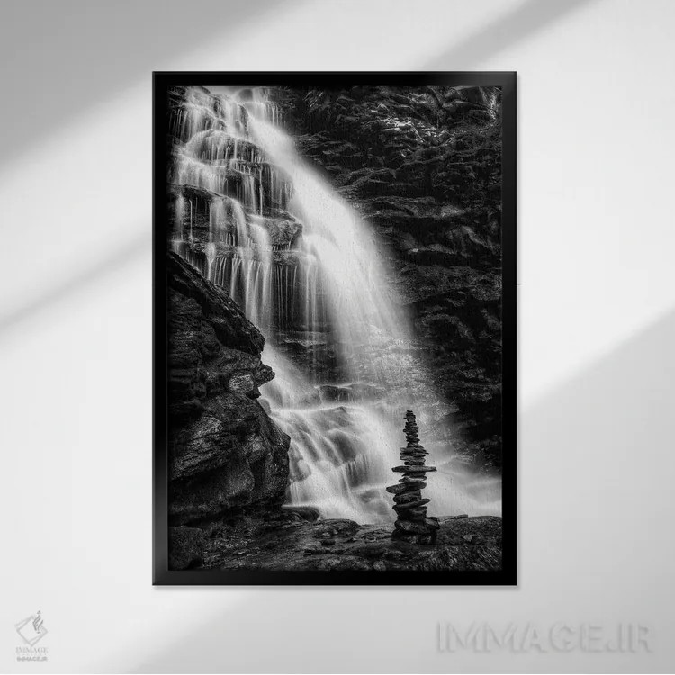 تابلو دکوراتیو نگهبان پاییز ۲ اثر دیوید گارباورر - نمای قابدار مشکی