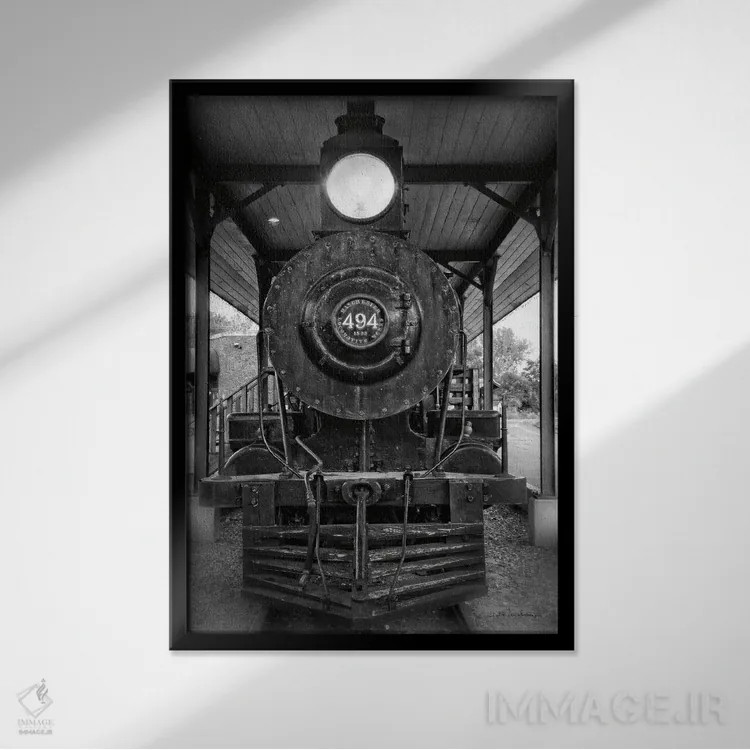تابلو دکوراتیو قطار کلاسیک ۱ اثر دبرا ون سوارینجن - نمای قابدار مشکی