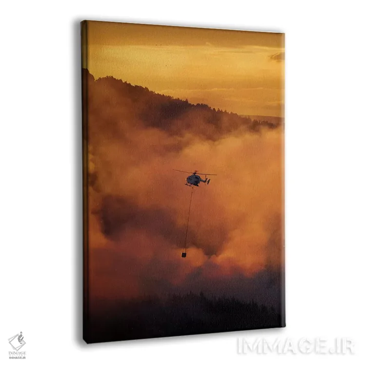 تابلو دکوراتیو غروب دودی و هلیکوپتر در حال اطفای حریق در برنساید، دونیدن، جز… اثر دیوید وال - نمای پرسپکتیو محصول