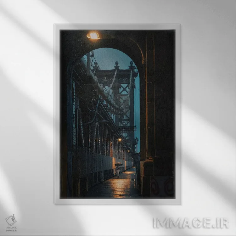 تابلو دکوراتیو قدم زنی تنها روی پل منهتن اثر دیلان واکر - نمای قابدار سفید