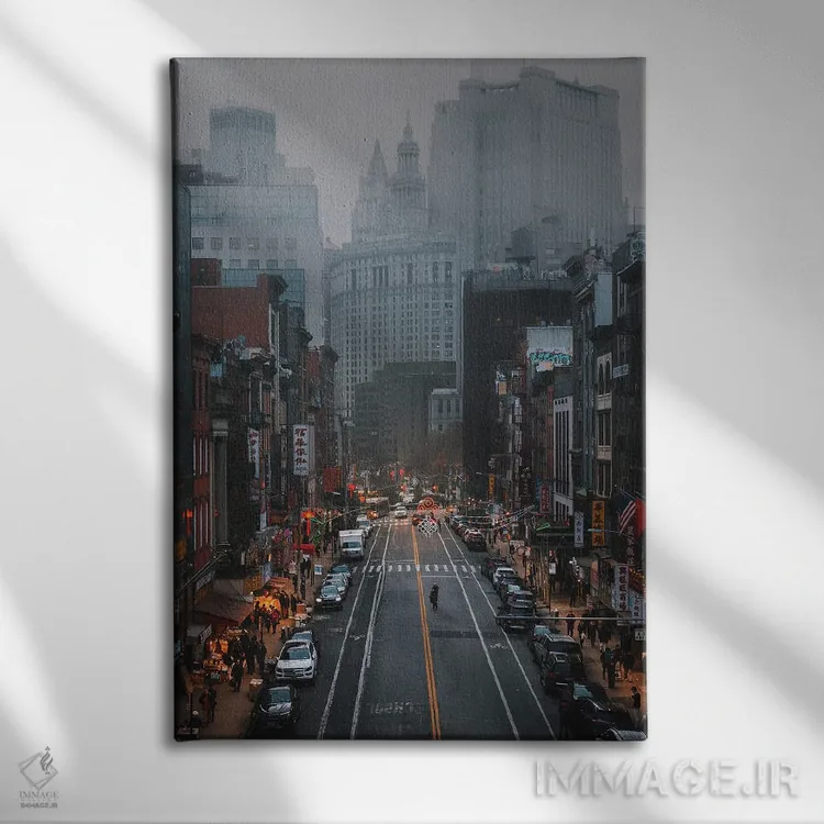 تابلو دکوراتیو روزهای دلگیر در چاینا تاون اثر دیلان واکر - نمای روبهرو روی دیوار