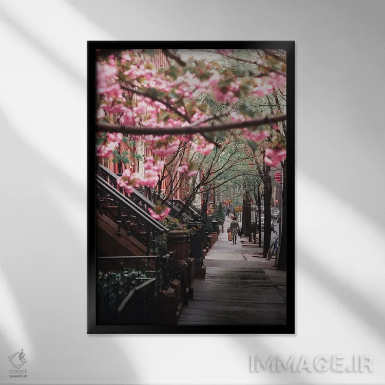 تابلو دکوراتیو گل های بهاری در بروکلین هایتس اثر دیلان واکر - نمای قابدار مشکی