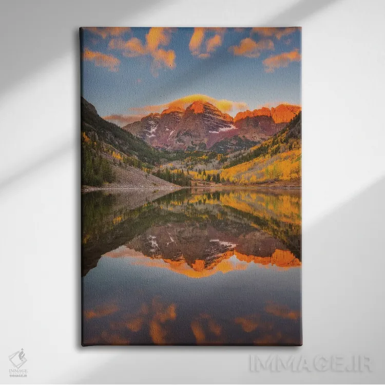 تابلو دکوراتیو جادوی مارون بلز ۱ اثر دارن وایت فوتوگرافی - نمای روبهرو روی دیوار