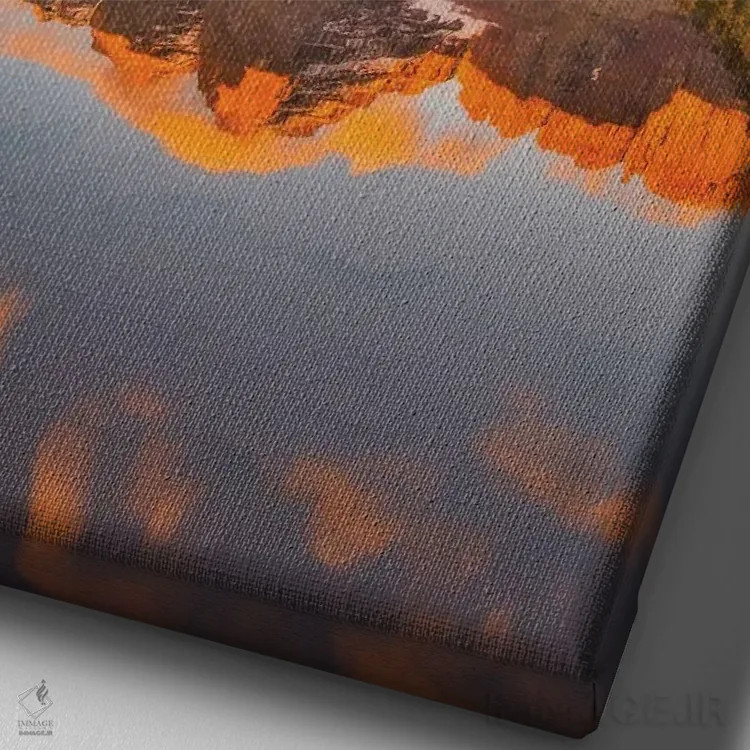 تابلو دکوراتیو جادوی مارون بلز ۱ اثر دارن وایت فوتوگرافی - نمای نزدیک بافت بوم