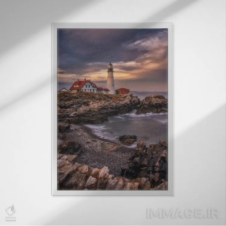 تابلو دکوراتیو نگهبان ساحل اثر دارن وایت فوتوگرافی - نمای قابدار سفید