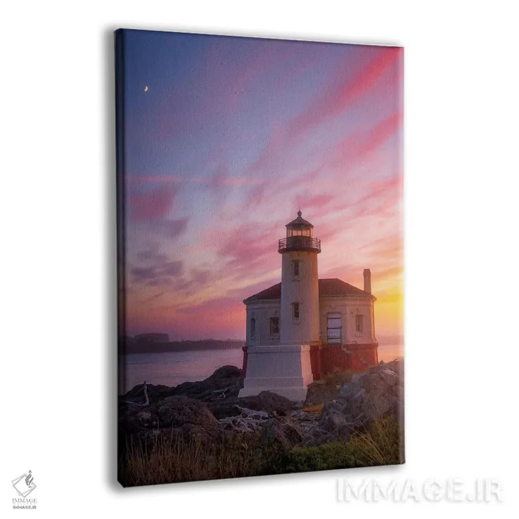 تابلو دکوراتیو ماه بر فراز فانوس دریایی اثر دارن وایت فوتوگرافی - نمای پرسپکتیو محصول