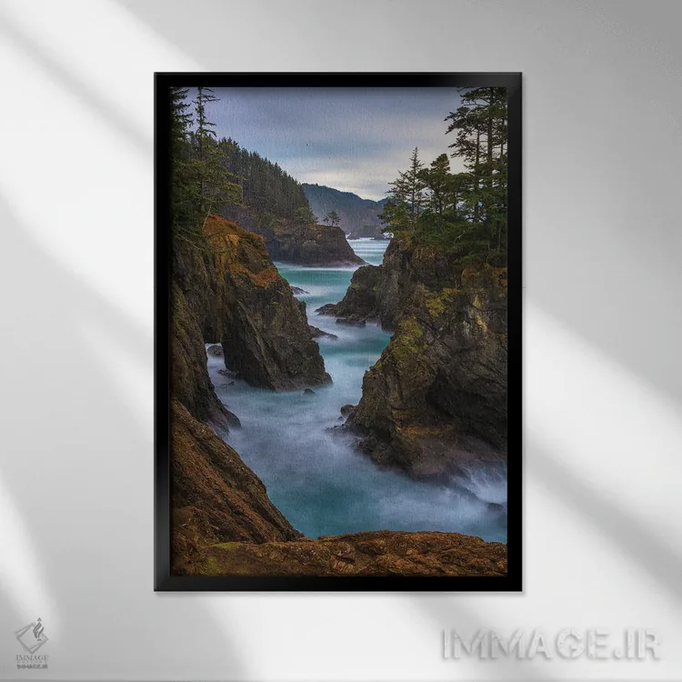 تابلو دکوراتیو منظره های کنار صخره اثر دارن وایت فوتوگرافی - نمای قابدار مشکی