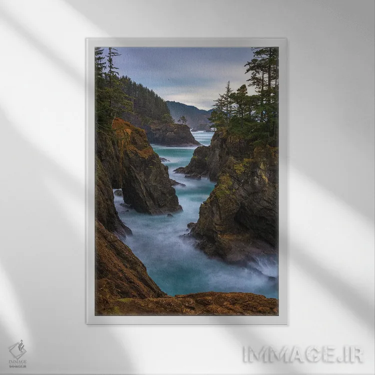 تابلو دکوراتیو منظره های کنار صخره اثر دارن وایت فوتوگرافی - نمای قابدار سفید