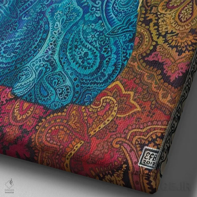 تابلو دکوراتیو کاهنه اعظم اثر امیلی بالیوت - نمای نزدیک بافت بوم