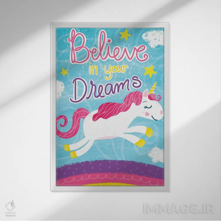 تابلو دکوراتیو رویاهای اسب شاخدار اثر امیلی کرامول - نمای قابدار سفید