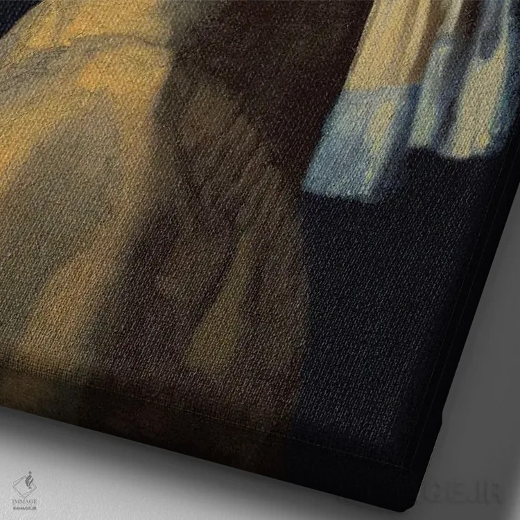 تابلو دکوراتیو دختر با هاله اثر آرت اله - نمای نزدیک بافت بوم