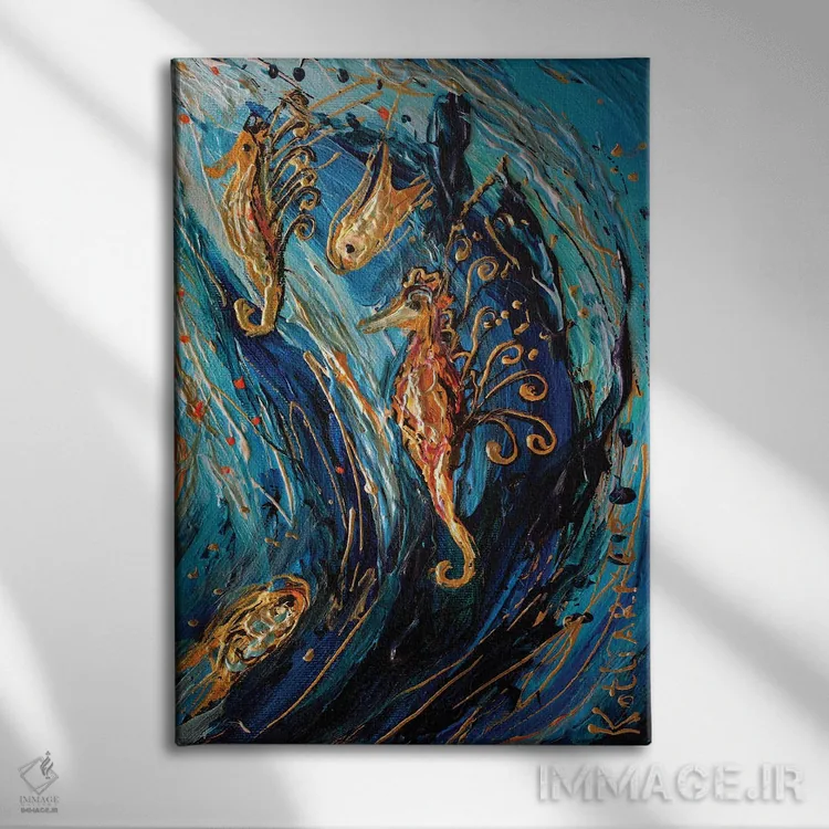 تابلو دکوراتیو سری توتم دوم: اسب های دریایی اثر النا کوتلیارکر - نمای روبهرو روی دیوار