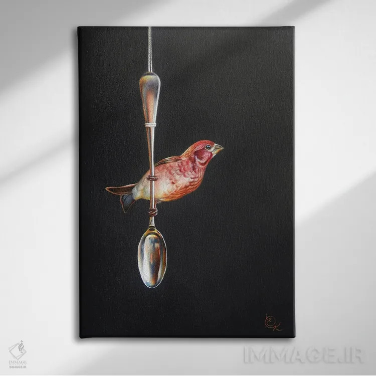 تابلو دکوراتیو قاشق آنتیک و فنچ اثر النا کولوتوشا - نمای روبهرو روی دیوار