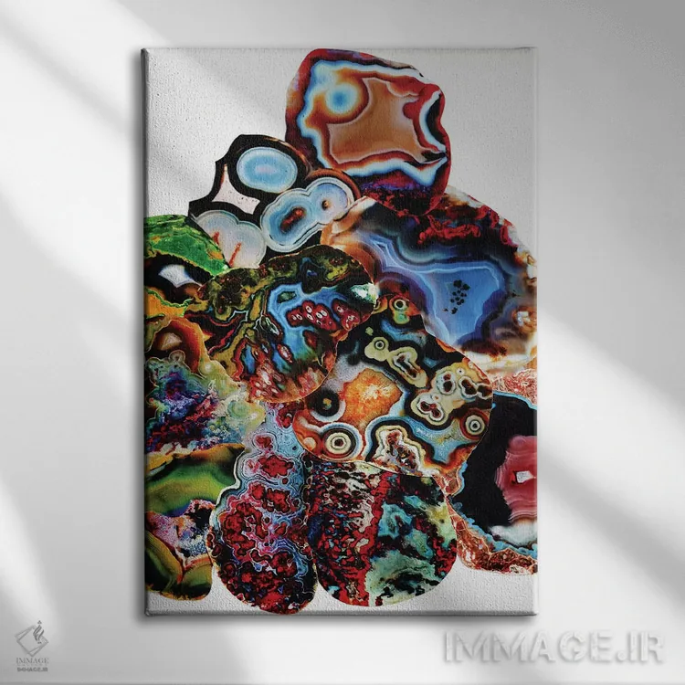 تابلو انتزاعی لایه های دگرگونی زمین اثر النا کولیـکووا - نمای روبهرو روی دیوار