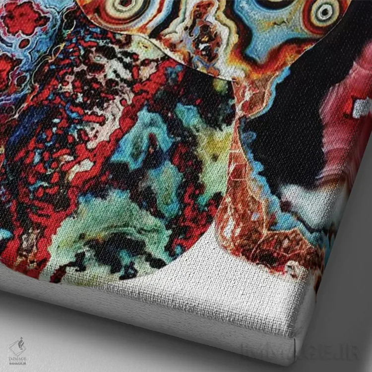 تابلو انتزاعی لایه های دگرگونی زمین اثر النا کولیـکووا - نمای نزدیک بافت بوم