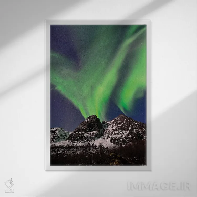 تابلو دکوراتیو فوران شفق قطبی اثر المر وایس - نمای قابدار سفید