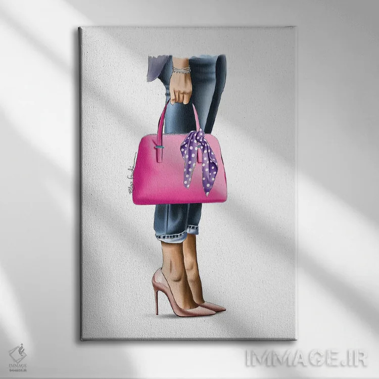 تابلو دکوراتیو کیف دستی صورتی اثر الزا فوچه - نمای روبهرو روی دیوار