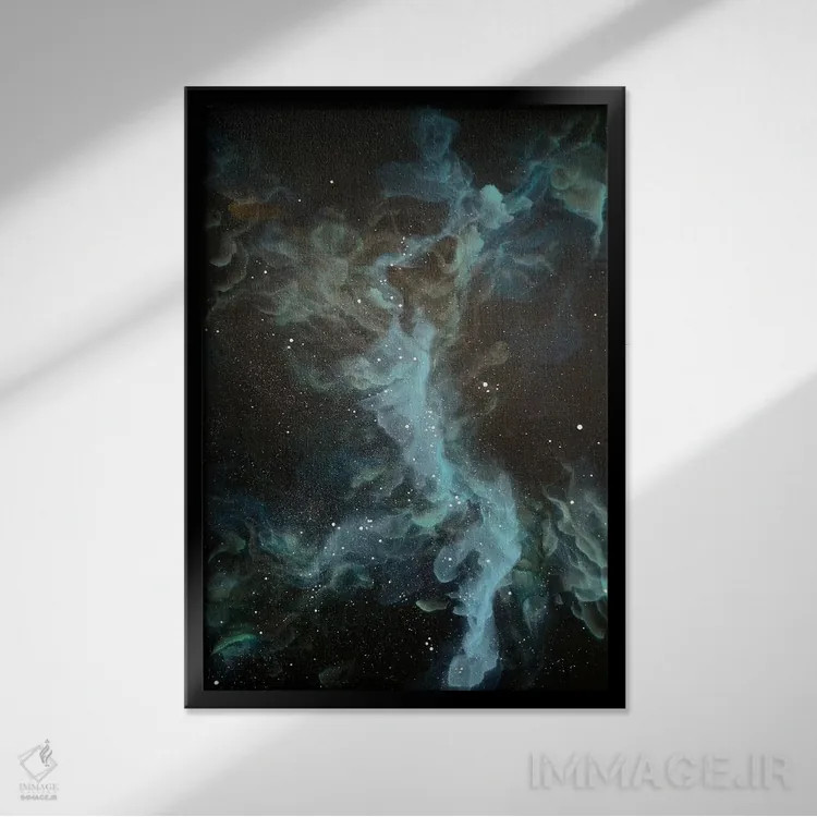 تابلو دکوراتیو سحابی هفت اثر امیلی ماگون - نمای قابدار مشکی