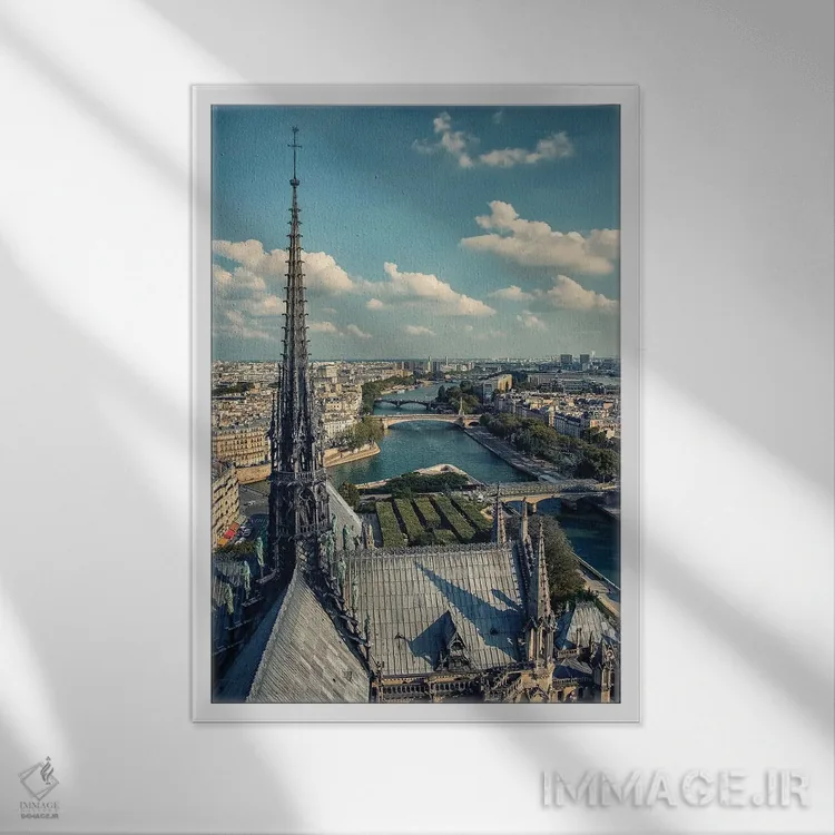 تابلو دکوراتیو سقف نوتردام اثر مانجیک پیکچرز - نمای قابدار سفید