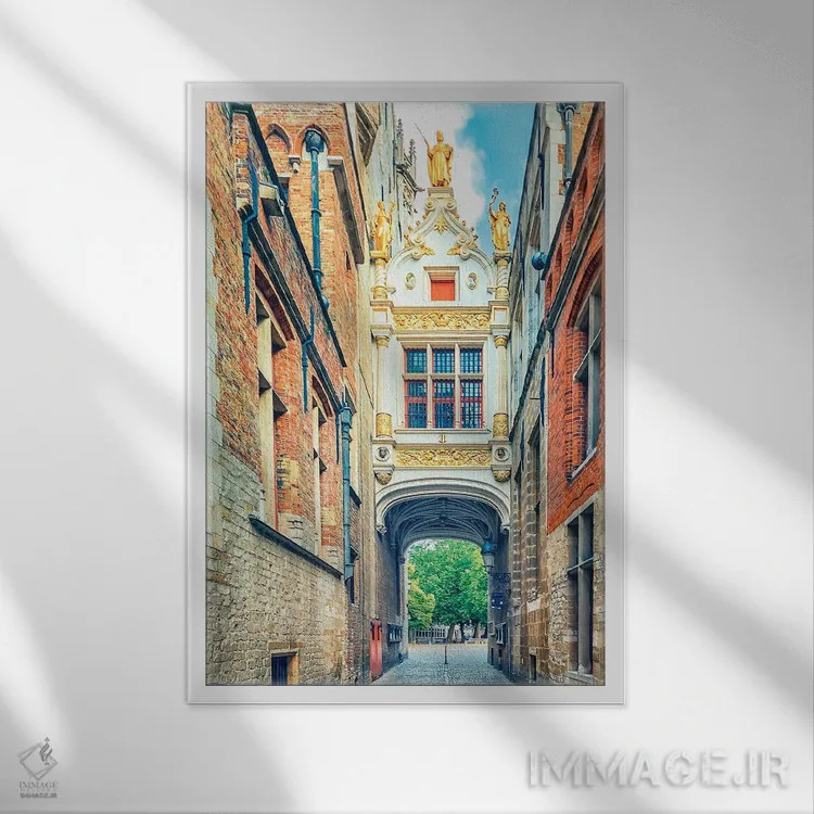 تابلو دکوراتیو خیابان در بروژ اثر مانجیک پیکچرز - نمای قابدار سفید