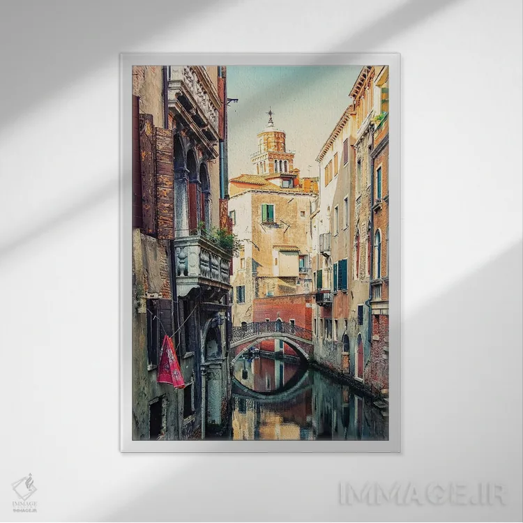 تابلو دکوراتیو ونیز اثر مانجیک پیکچرز - نمای قابدار سفید