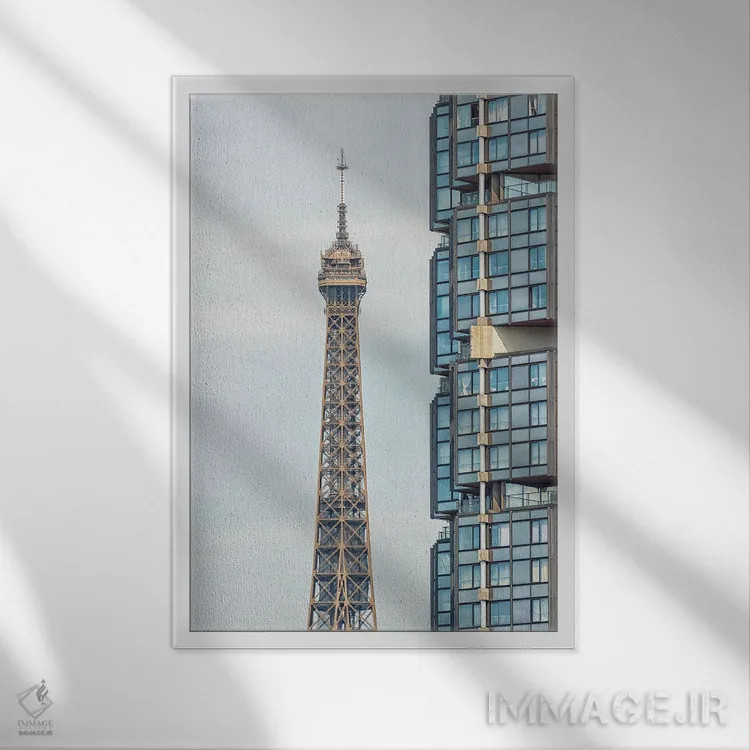 تابلو دکوراتیو آهن در برابر شیشه ها اثر مانجیک پیکچرز - نمای قابدار سفید