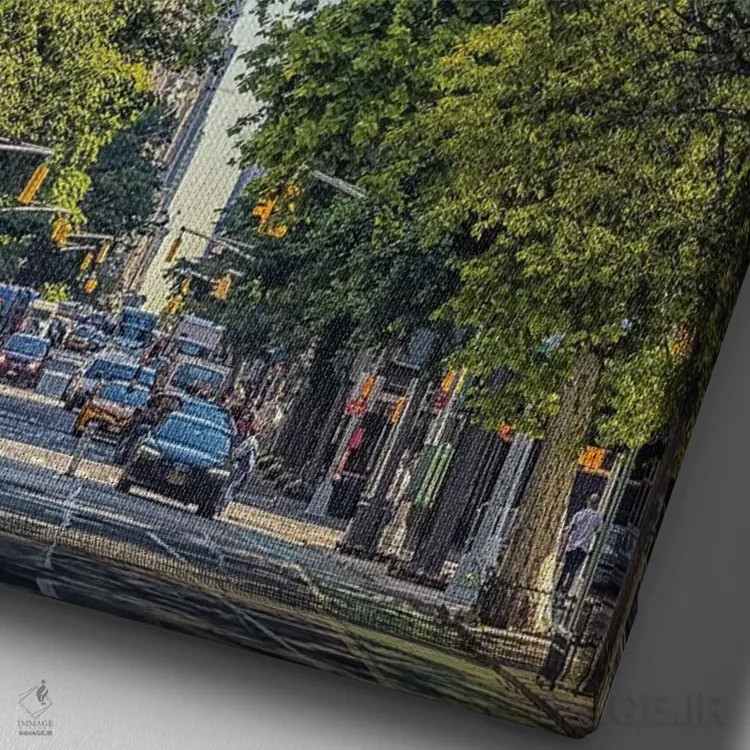 تابلو دکوراتیو خیابان پنجم اثر مانجیک پیکچرز - نمای نزدیک بافت بوم